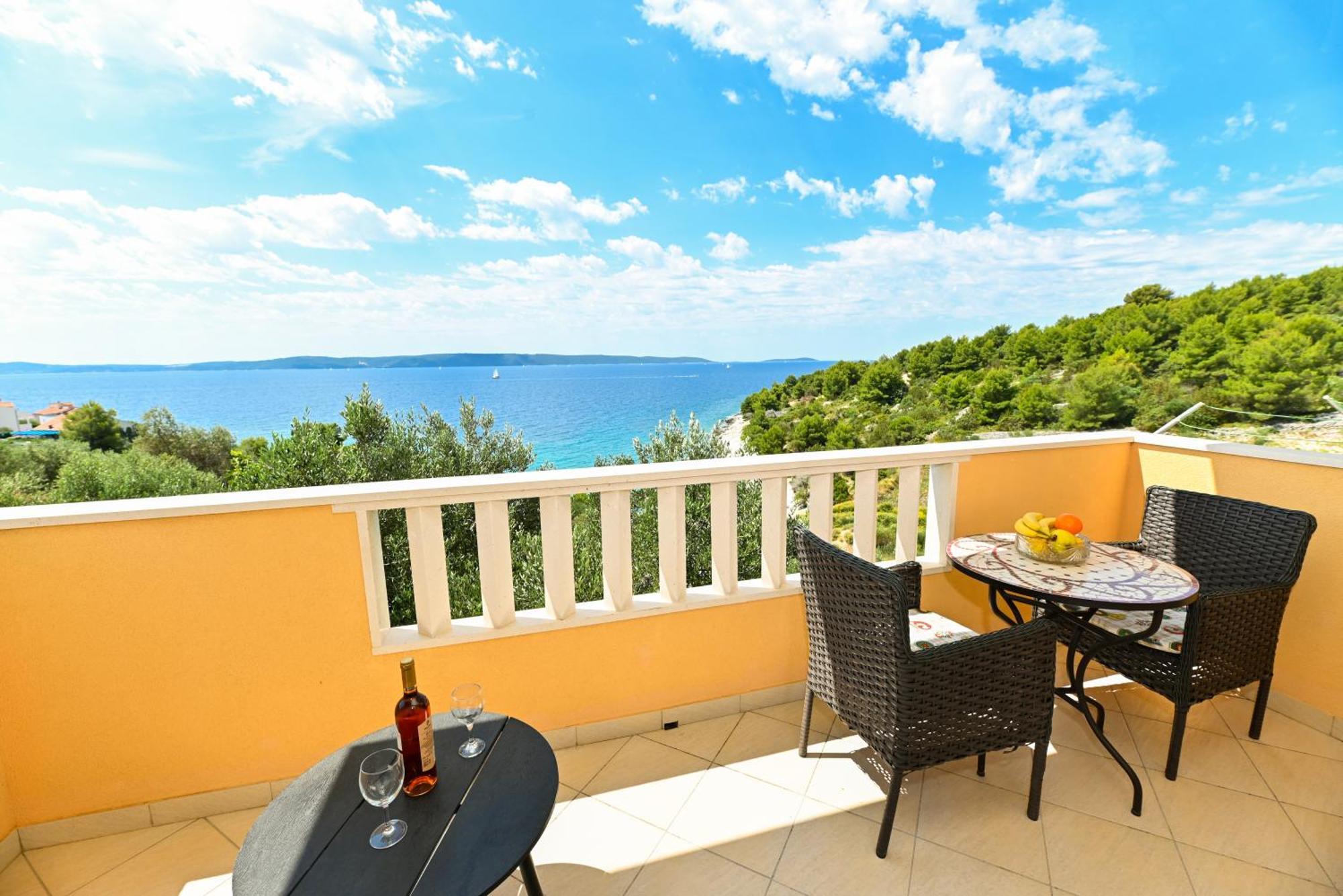 Vila Tatinja Trogir Bagian luar foto