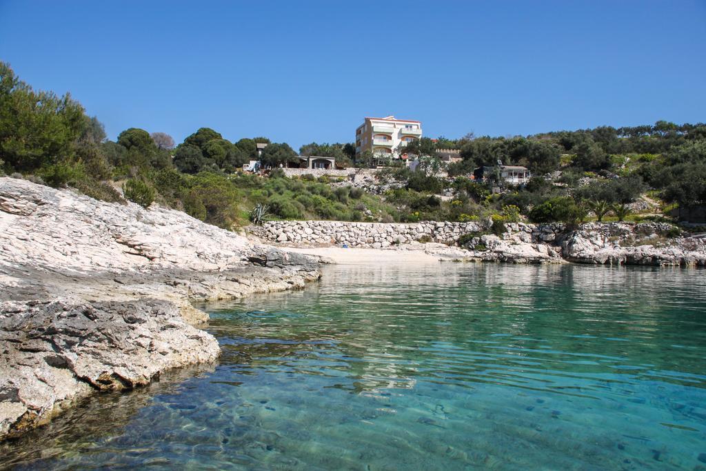 Vila Tatinja Trogir Bagian luar foto