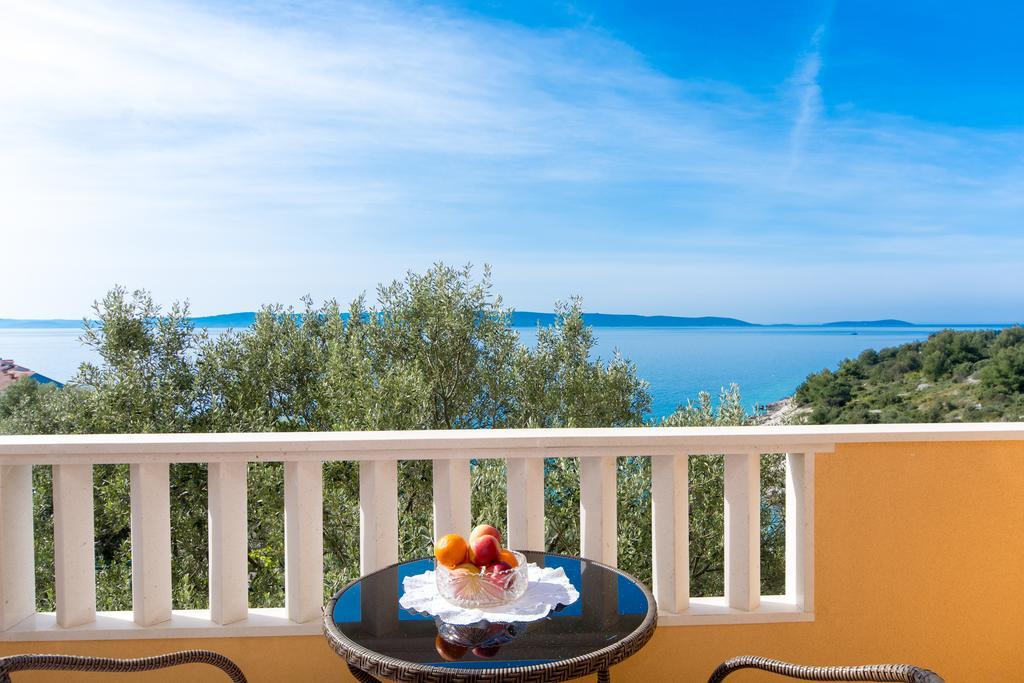Vila Tatinja Trogir Bagian luar foto
