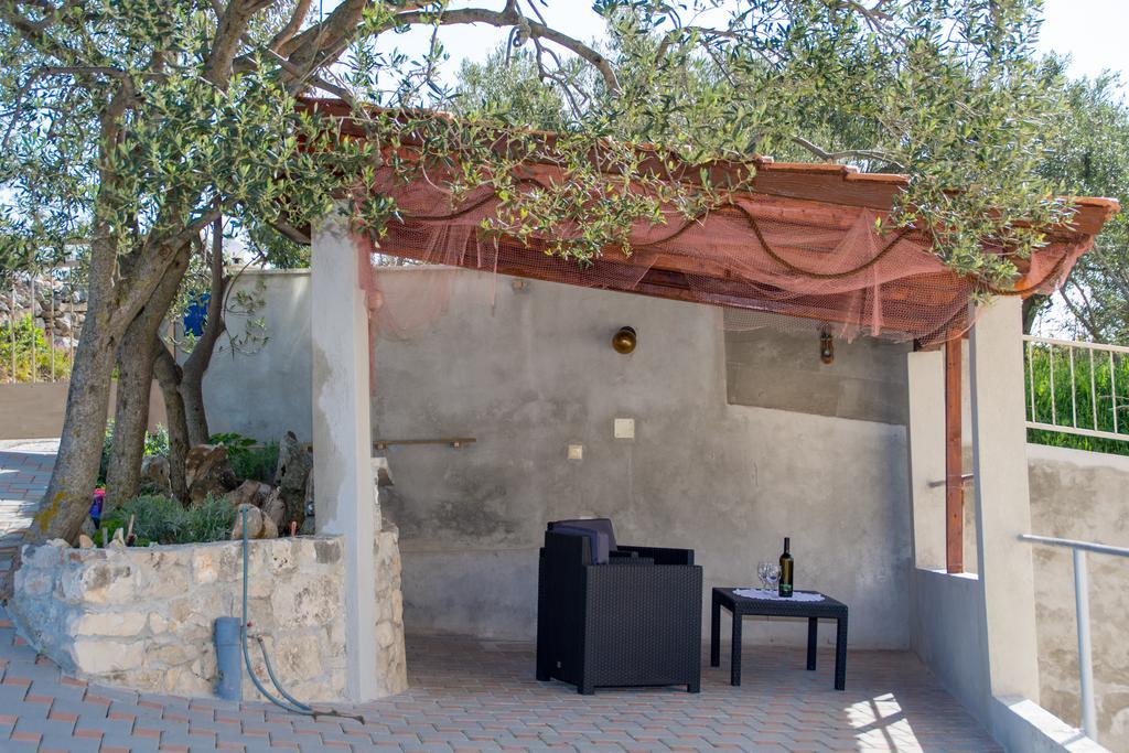 Vila Tatinja Trogir Bagian luar foto